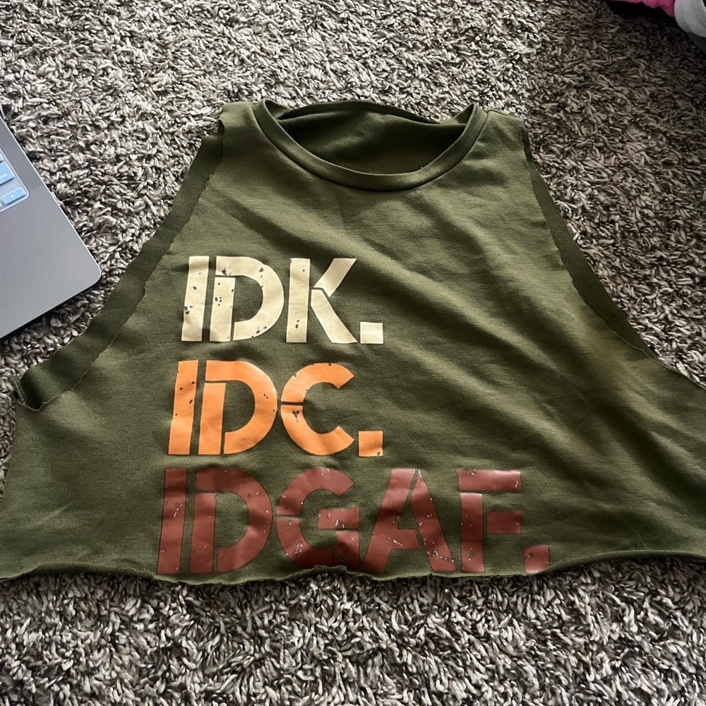 cropped athletic top
